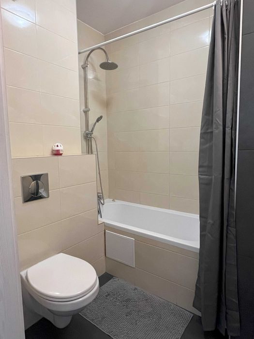Wynajem na doby: Apartamenty Warszawskie delux Siedmiogrodzka