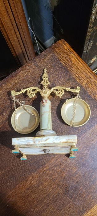 Piękna dekoracyjna waga