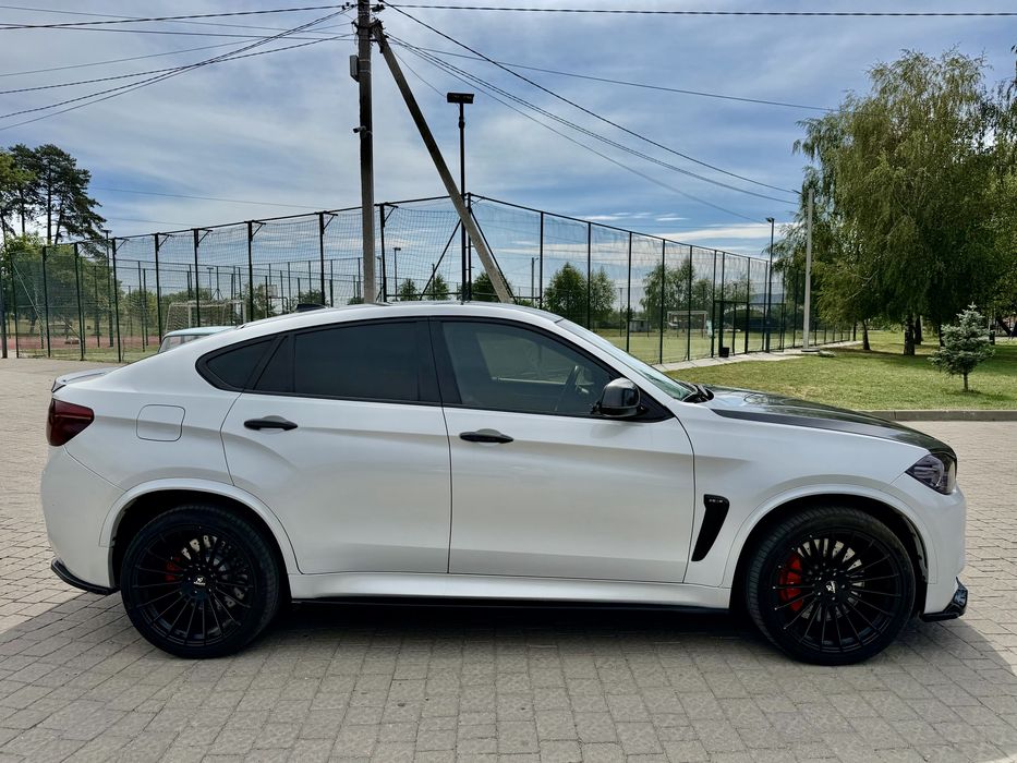 Продам BMW X6M під виплату