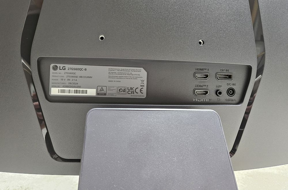 Monitor Curvo Gaming LG UltraGear 27GS60QC-B
