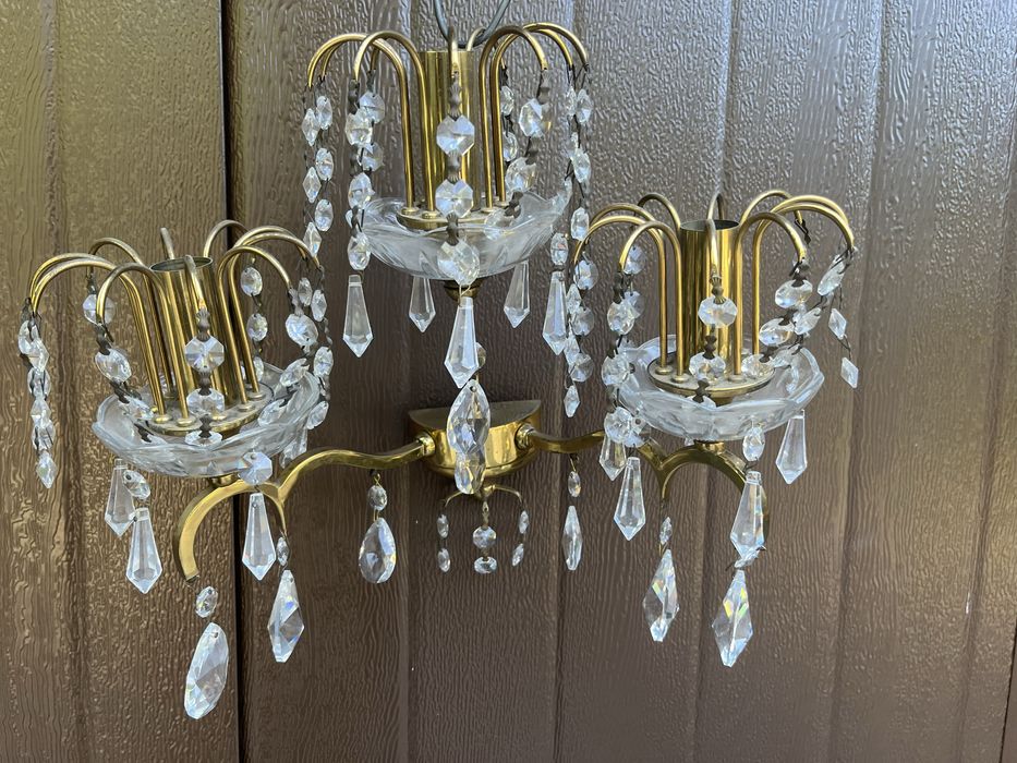 Candeeiro de parede com cristais