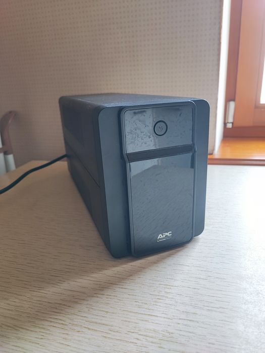 ДБЖ Пристрій безперебійного живлення APC BX2200MI-GR