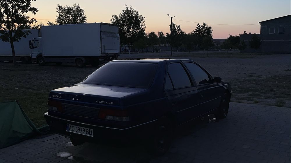 peugeot 405 цікавить обмін