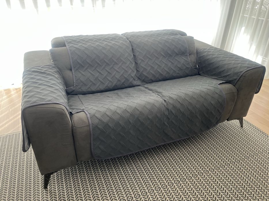 [Novo Preço] Conjunto de 2 sofás modernos e elétrico