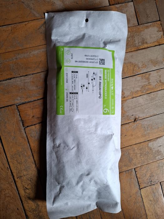 Radifocus ® introducer II