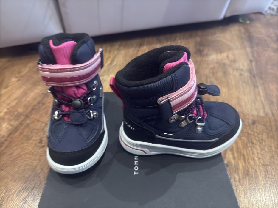 Buty tommy hilfiger 24 sniegowce