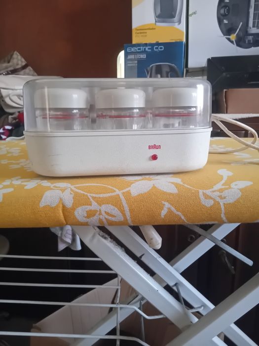 Iogurteiras nunca usadas