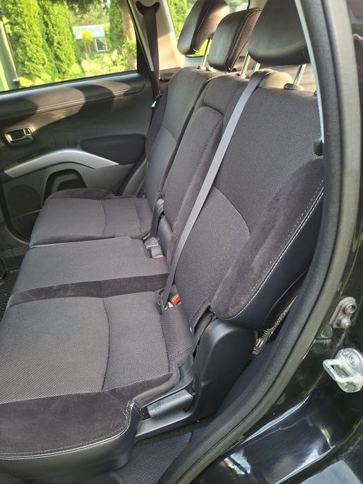Sprzedam samochód mitsubishi outlander