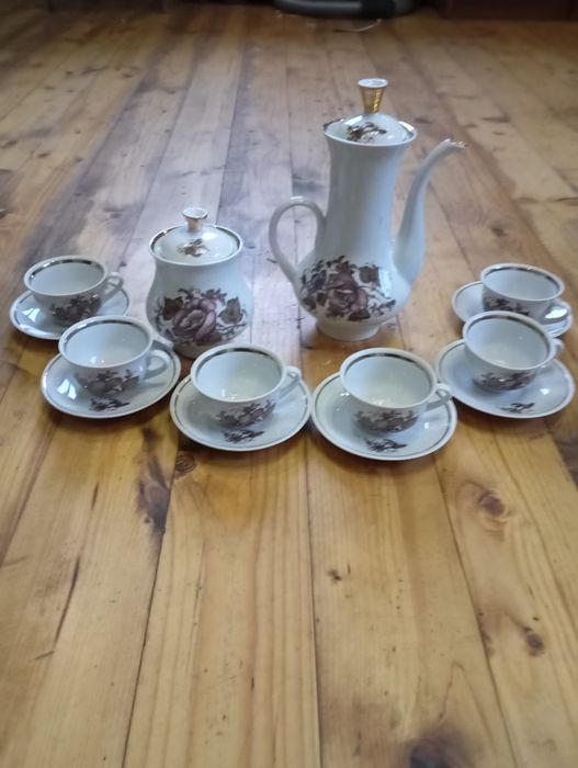 Сервіз із позолотою