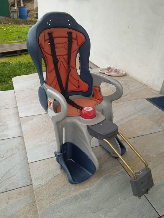 Дитяче сидіння на велосипед