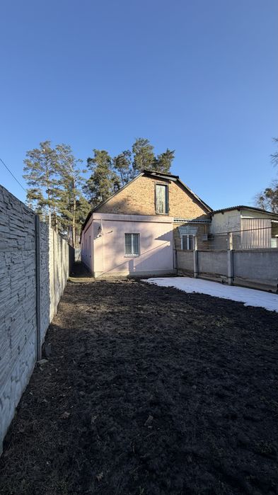 Будинок в центрі Ірпеня  57м2 зділянкою 4 сотки