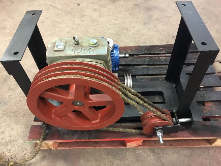 wyciąg obornika przekładnia zgarniacz koło linowe wyciągu szufla