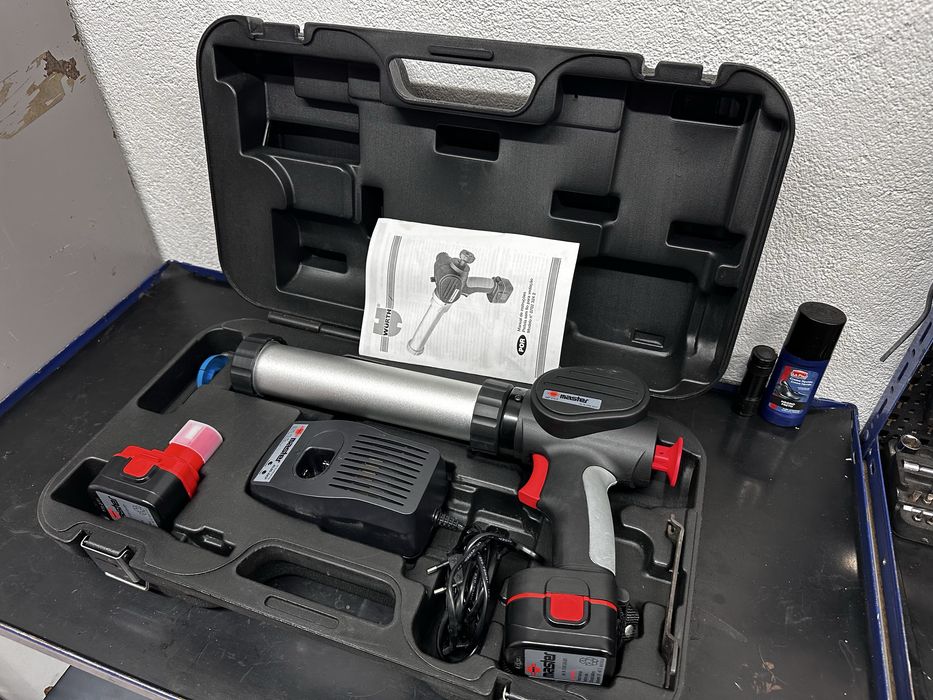 Pistola de silicone eletrcia WURTH