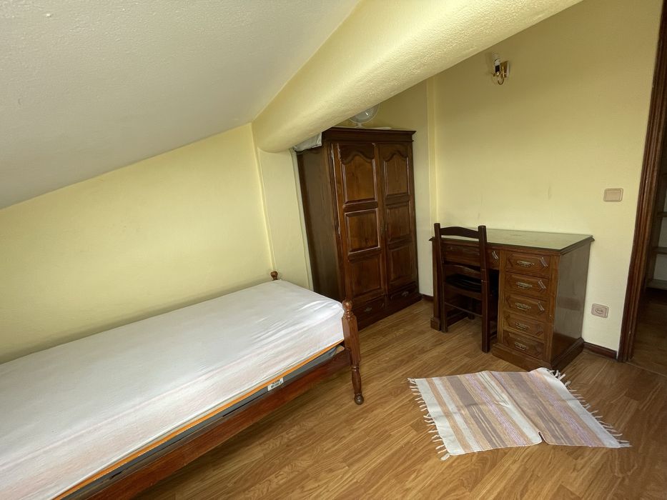 Quarto para arrendar