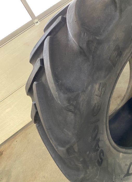 540/65R28 Continental