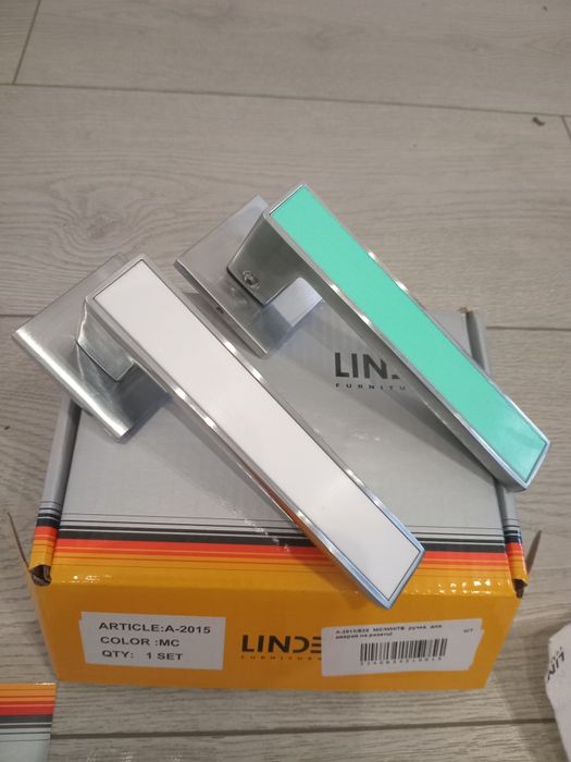 Дверні ручки  ХРОМ.