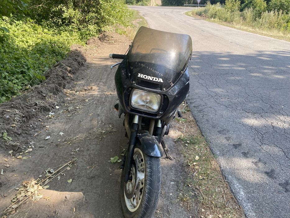 Продам хонда сбх 750