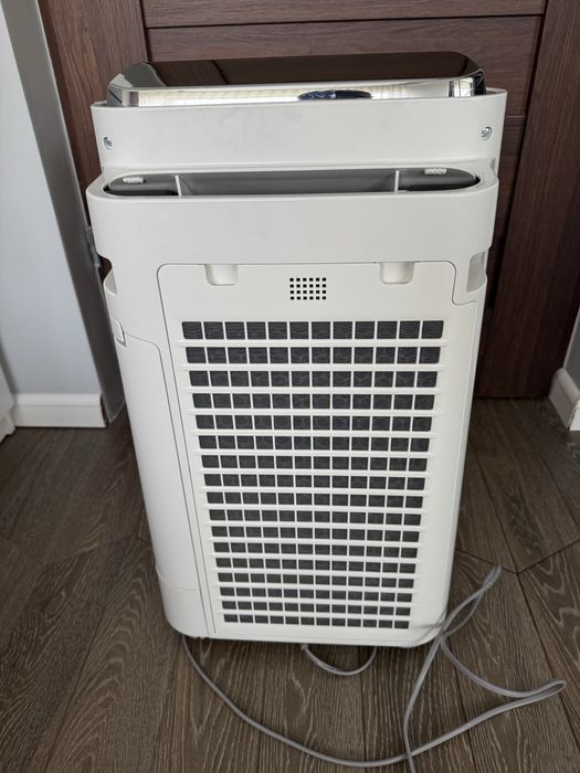 Oczyszczaczni nawilżacz powietrza Sharp jak nowy