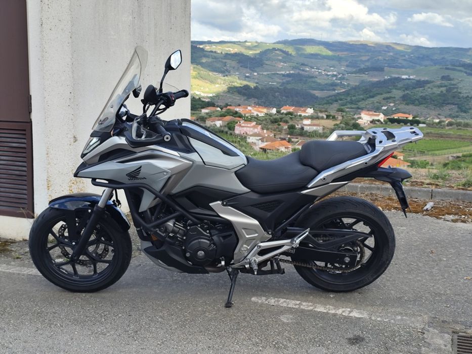 Honda NC750X Ano 2023