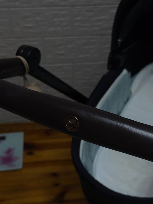 Cybex Mios 4.0 люлька Deep Black / шасі Rose Gold