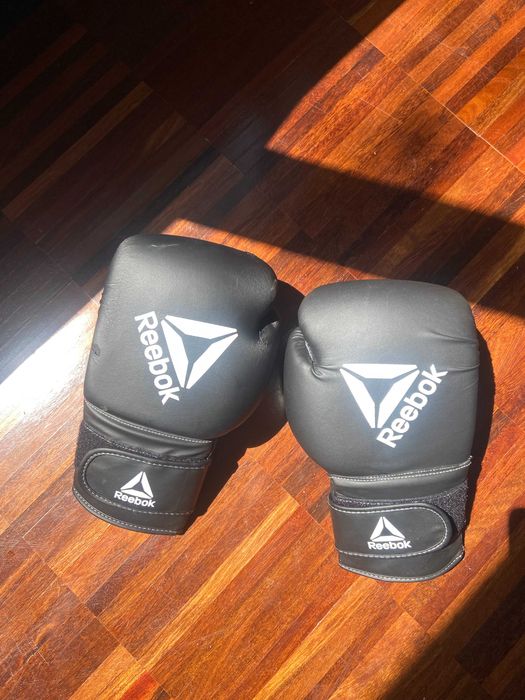 Luvas de boxe 16oz. Reebok