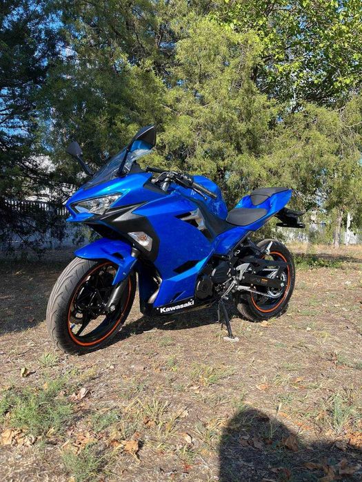 Мотоцикл Kawasaki Ninja 250