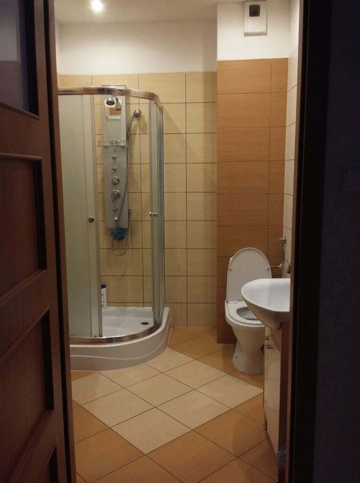Pokój do wynajęcia w mieszkaniu 2 pokojowym