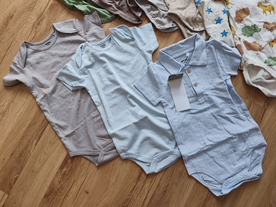 Body z krótkim rękawem