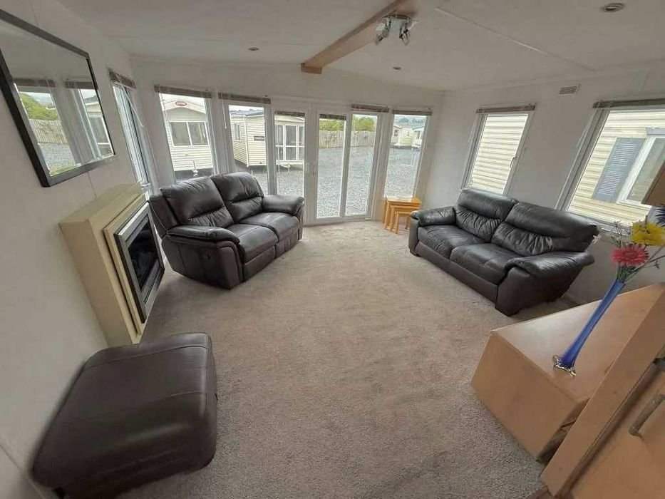 LINDA CASA 2 QUARTOS PRONTO PARA VIVER