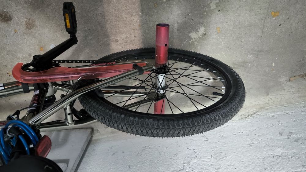 Rower Huffy Revolt 20" BMX