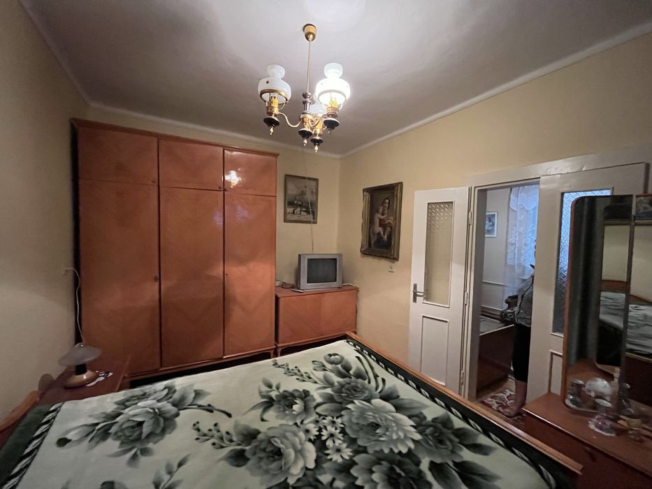 Продам будинок 122 м2 ділянка 10 соток Яноші Шевченка 51
