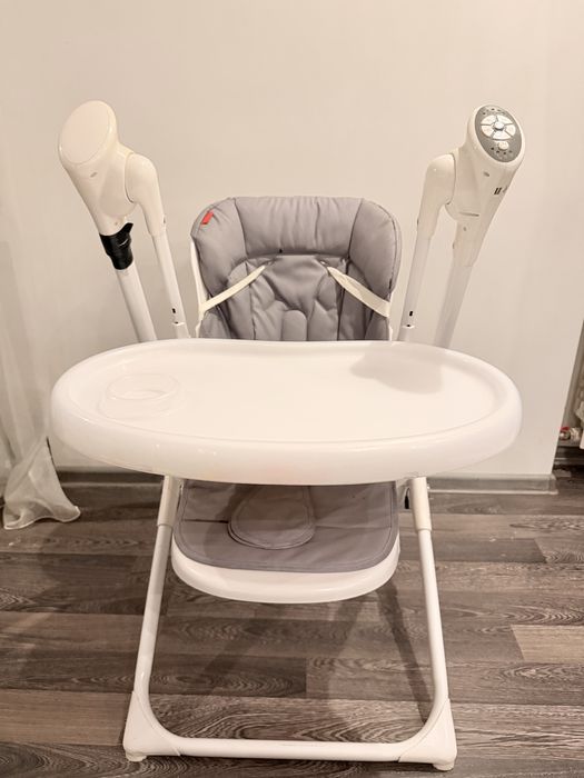 Стілець для годування 3в1 Carrello Triumph