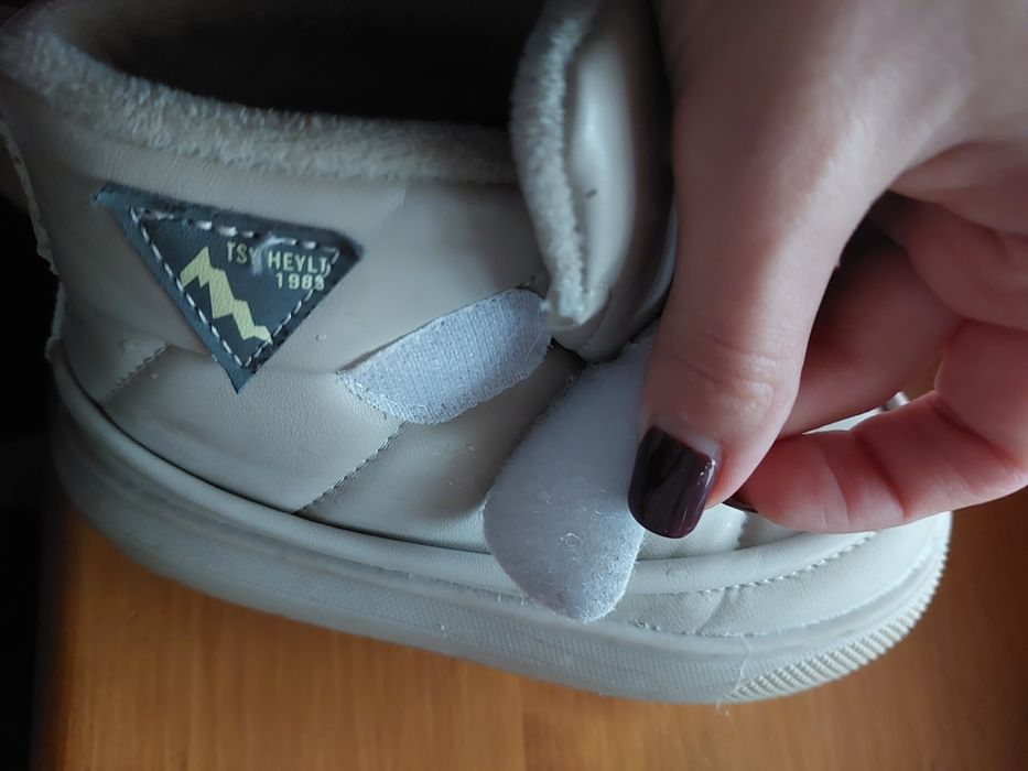 Демісезонні черевики, чобітки