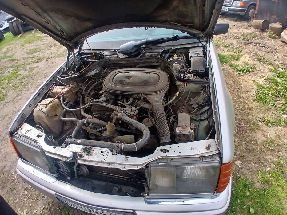 W124 Mercedes 2.3 Мерседес