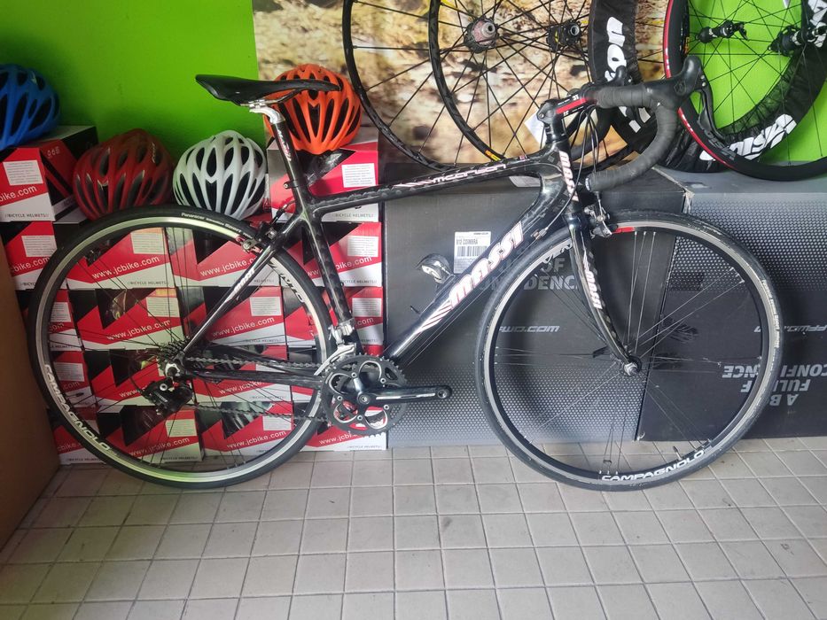 Bicicleta de carbono de estrada barataa