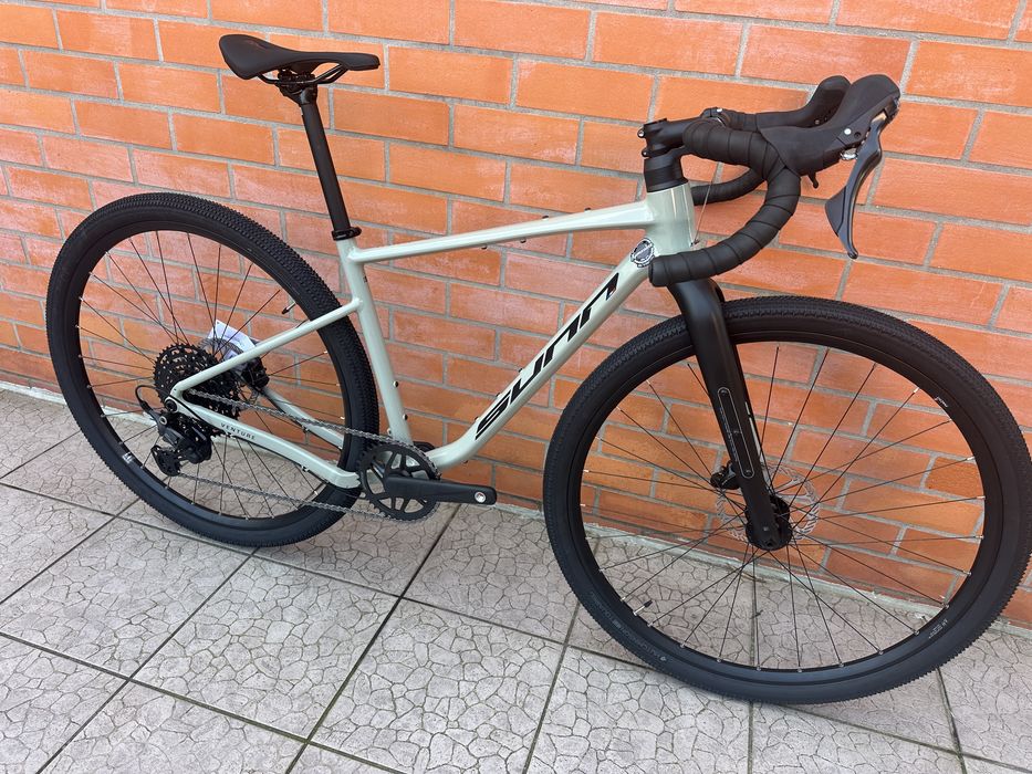 Bicicleta gravel 2026 Sunn venture shimano cues