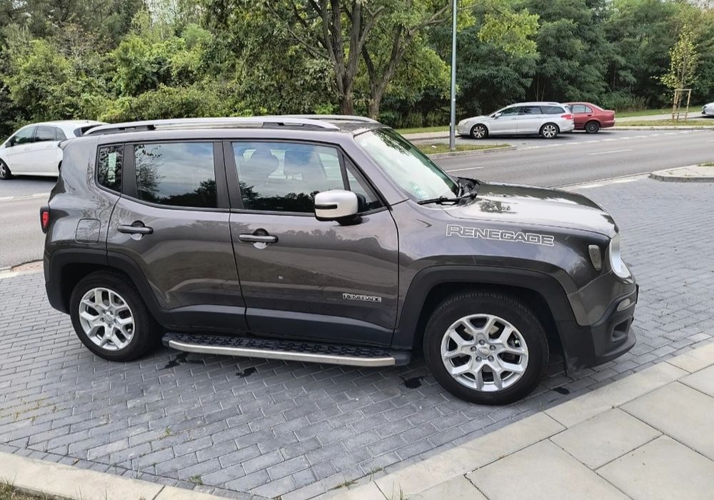 Jeep Renegade 1,4 benzyna salon Polska