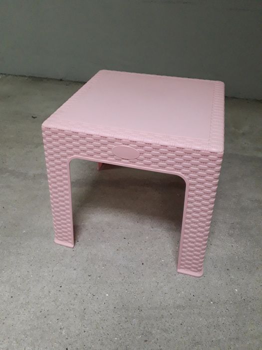Mesa de criança cor rosa