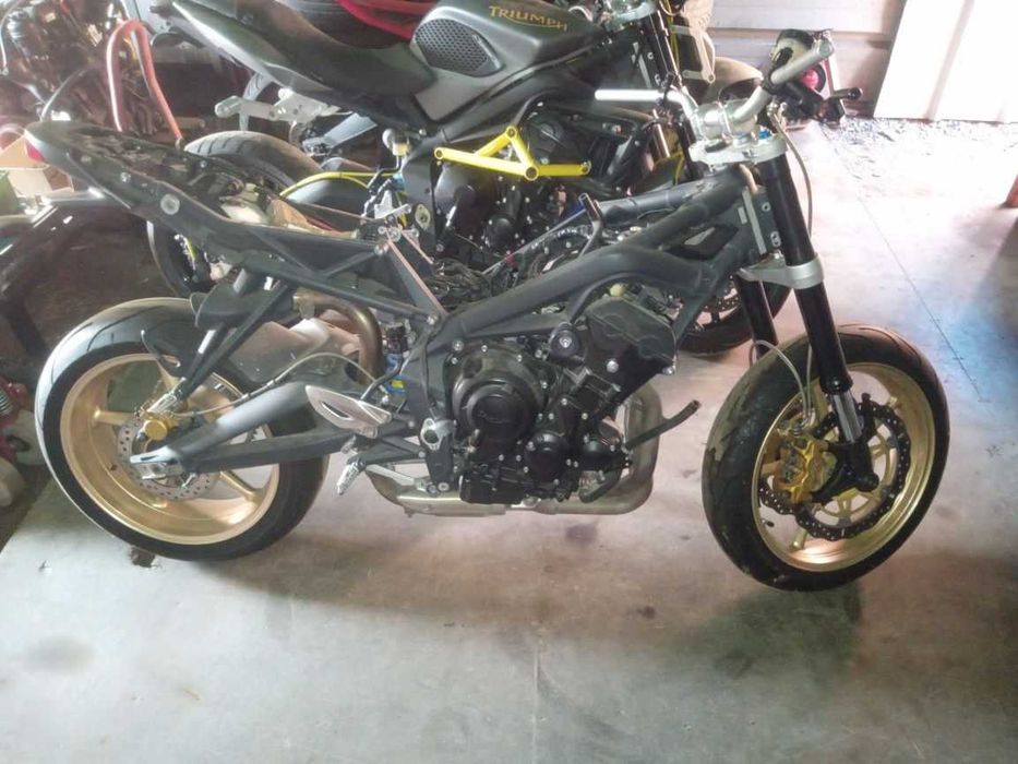 Запчастини Triumph Daytona,Rocket,Speed triple,Bonneville