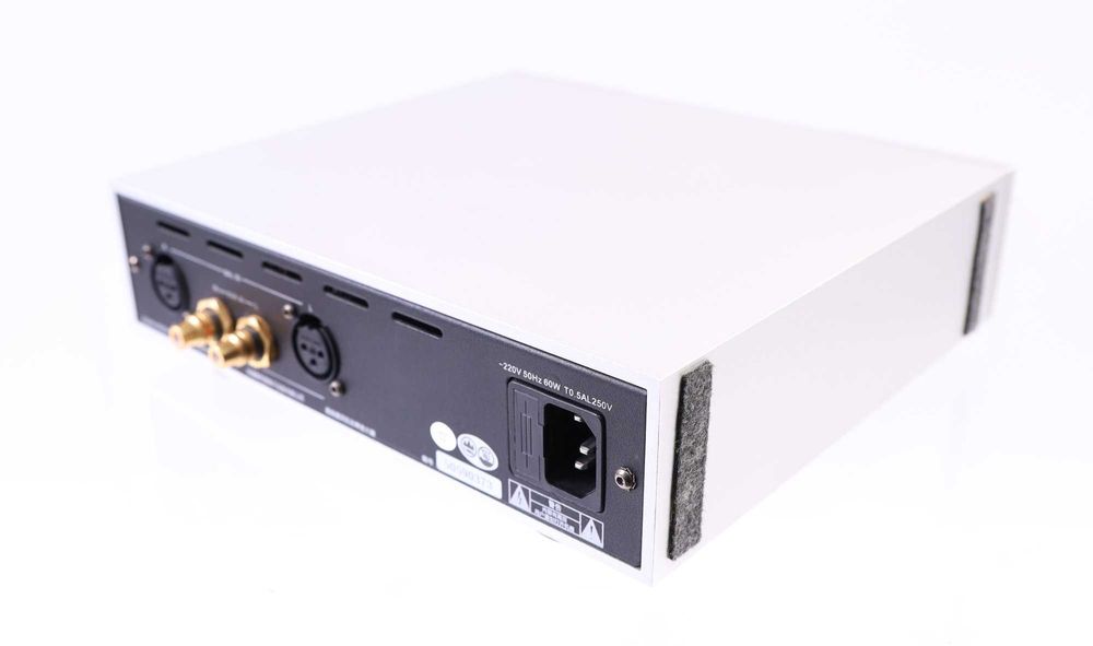 CAYIN iHA-6 wzmacniacz słuchawkowy