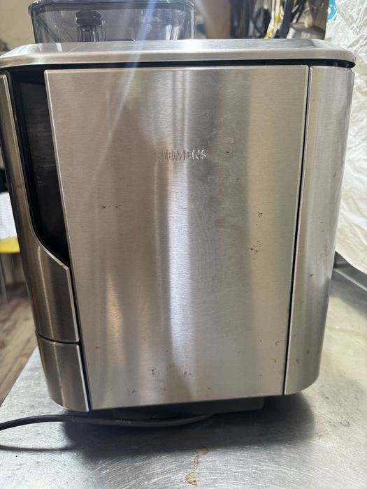 Кавомашина Siemens EQ.9 S500