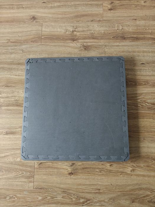 Duże puzzle piankowe 64cmx64 mata piankowa