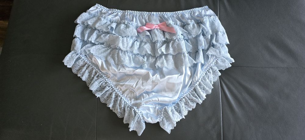 Nowe Śliczne Frywolne Majtki Z Eleganckimi Koronkami Kokardkami