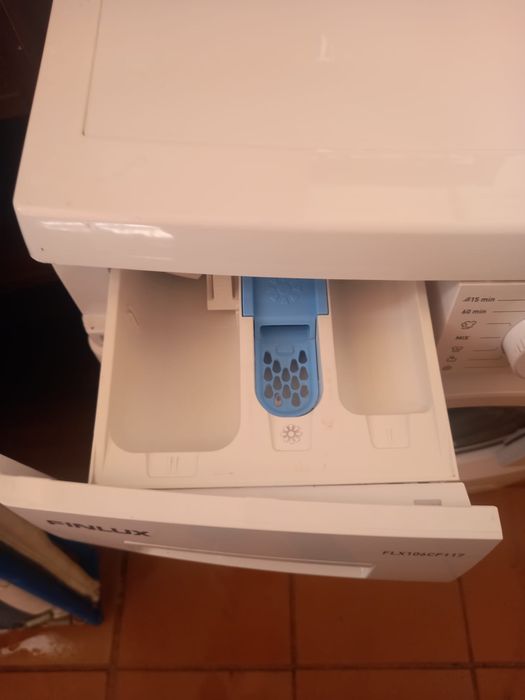 Maquina de lavar roupa