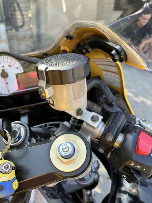 Suzuki GSX-R 600 2001