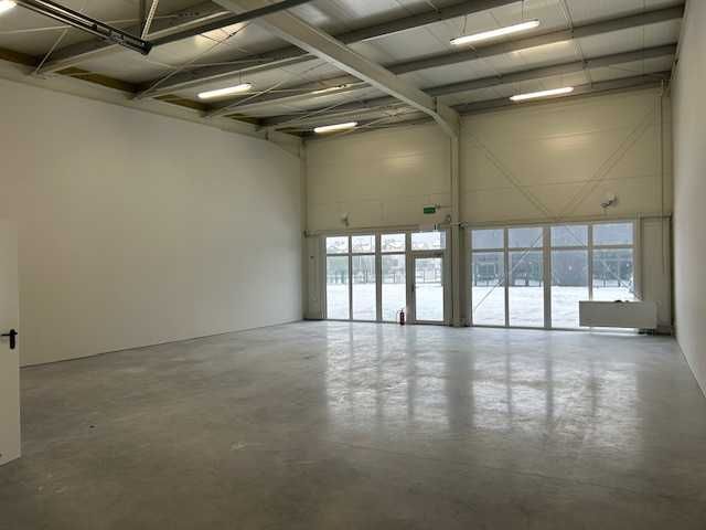 Lokal Handlowo-usługowy 145 m2 w Osielsku