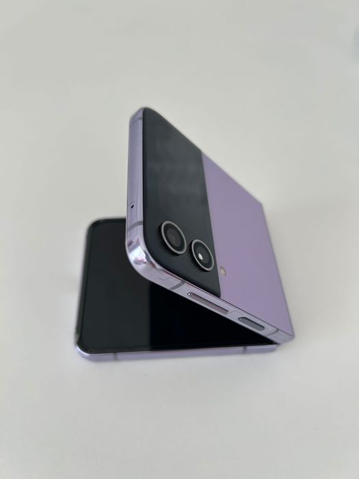 Samsung z flip 4