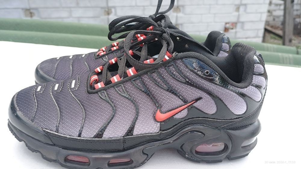 Кросівки Nike Air Max TN Plus Black Grey EUR 39  (24см устілка!)