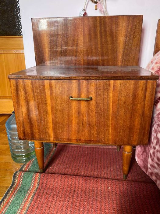 Шафа, трюмо, ліжко, тумбочки