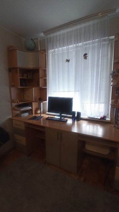 Письмовий стіл для двох